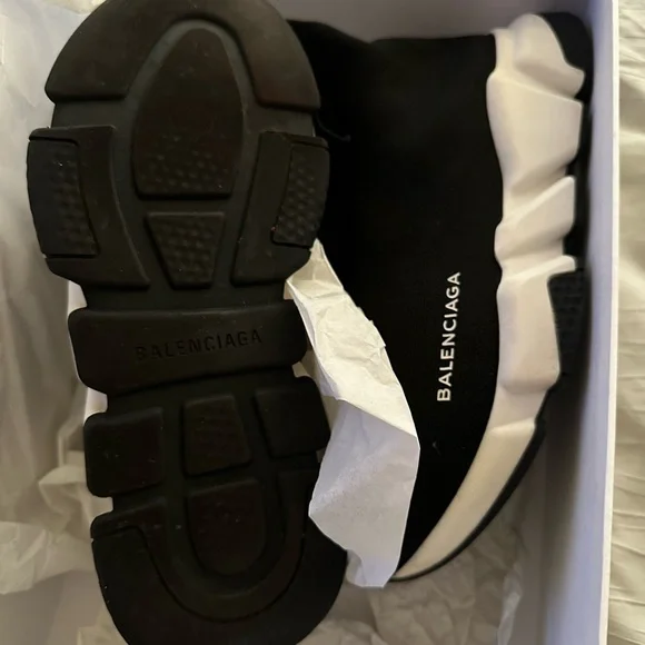 Womens Balenciaga Sock Sneakers - Picture 2 of 4